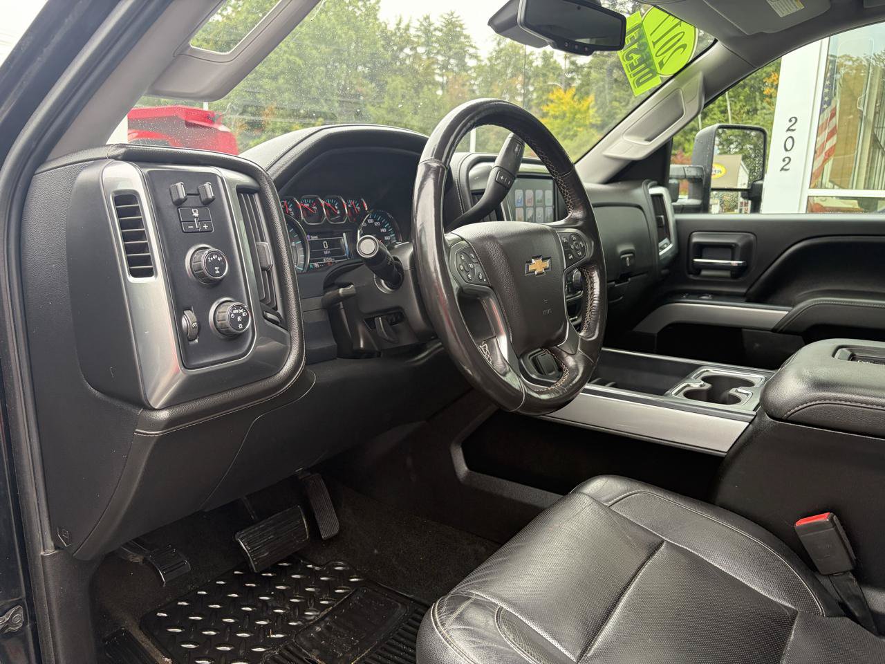 Used 2017 Chevrolet Silverado 2500 LTZ w/ Midnight Edition AWD/4WD image 21