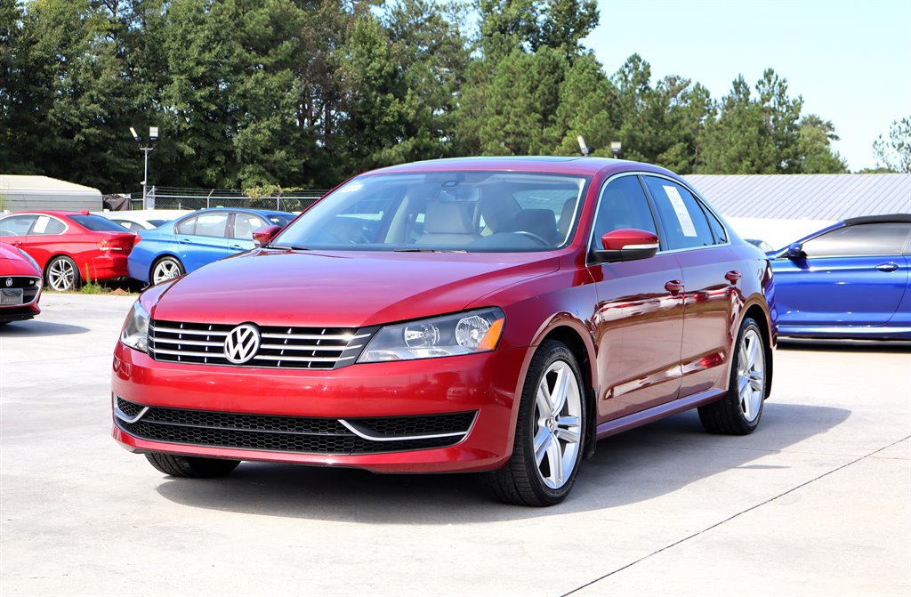 Used 2015 Volkswagen Passat TDI SE FWD image 3