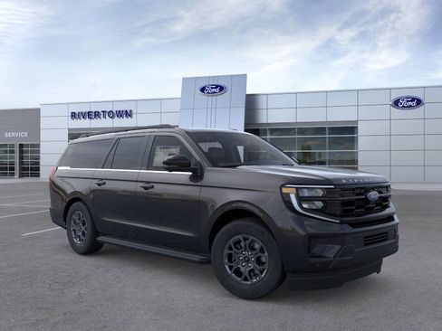 New 2026 Ford Expedition Max Active image 30