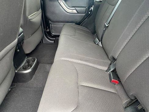 Used 2014 Jeep Wrangler Unlimited Sport w/ Quick Order Package 24S image 28