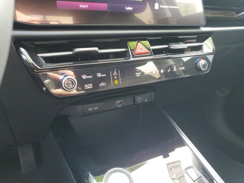 New 2026 Kia Niro Wind FWD image 19