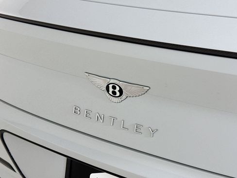 Used 2022 Bentley Continental GT AWD/4WD image 35