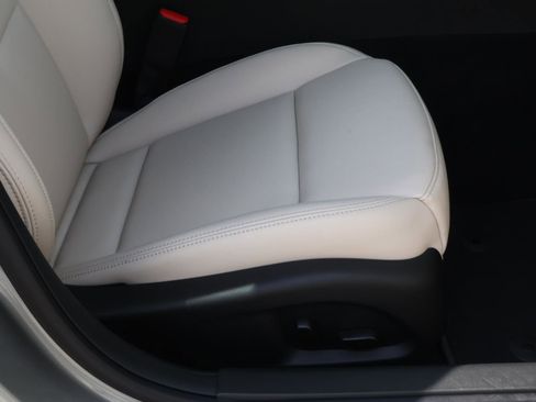 Used 2026 Cadillac CT4 Luxury image 23