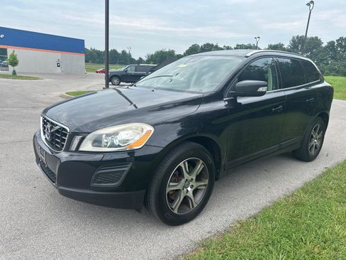 Used 2013 Volvo XC60 T6 AWD/4WD image 3