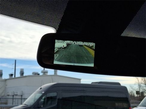 Used 2025 Mercedes-Benz Sprinter 2500 image 20