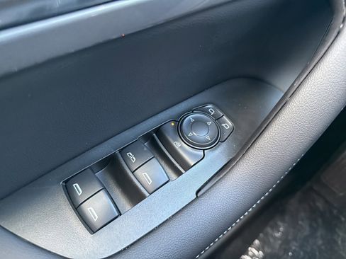 New 2026 Chevrolet Blazer LT image 34