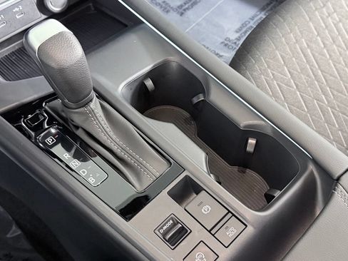 Certified 2026 Nissan Sentra SV w/ SV Convenience Package FWD image 21