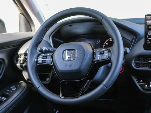 New 2025 Honda HR-V EX-L image 19