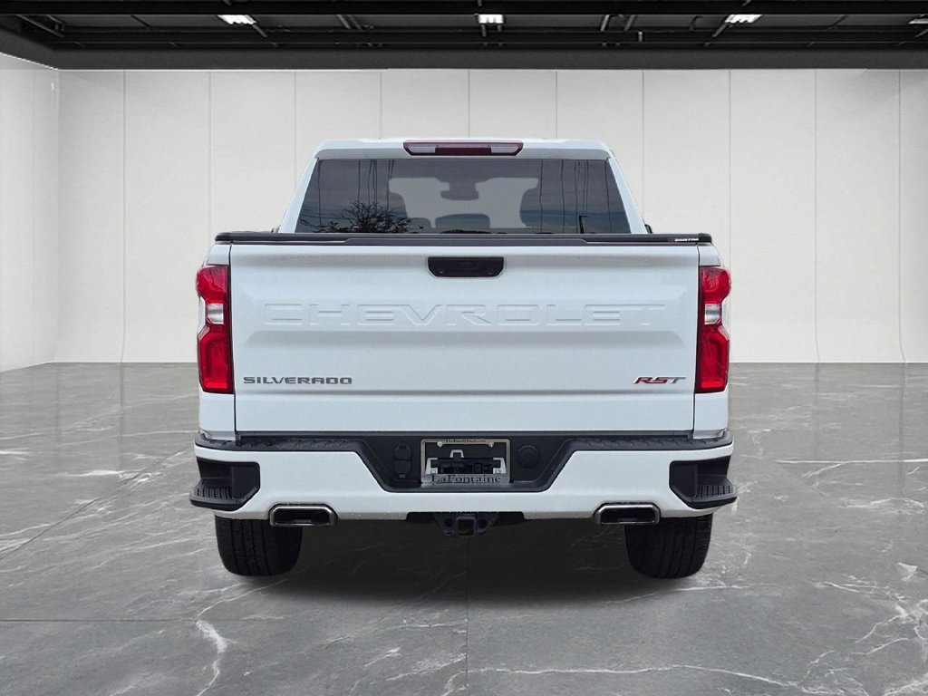 Used 2022 Chevrolet Silverado 1500 RST AWD/4WD image 4