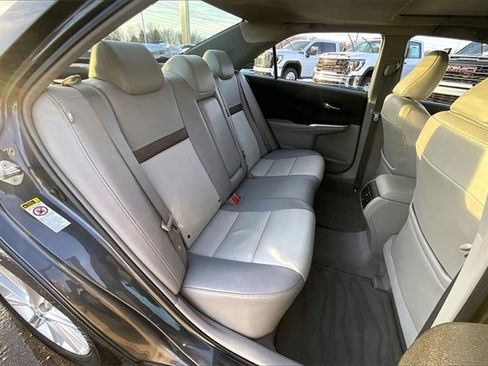 Used 2013 Toyota Camry XLE image 25