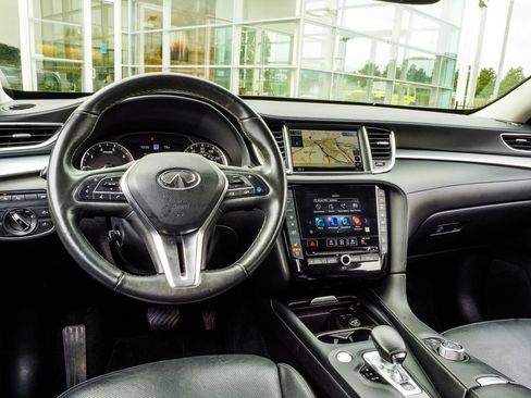 Used 2020 INFINITI QX50 Sensory w/ Proactive Package AWD/4WD image 15