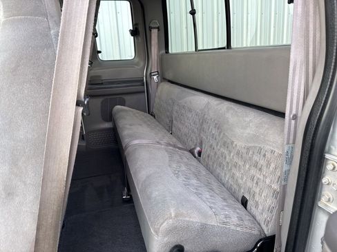 Used 1999 Ford F250 XLT image 25