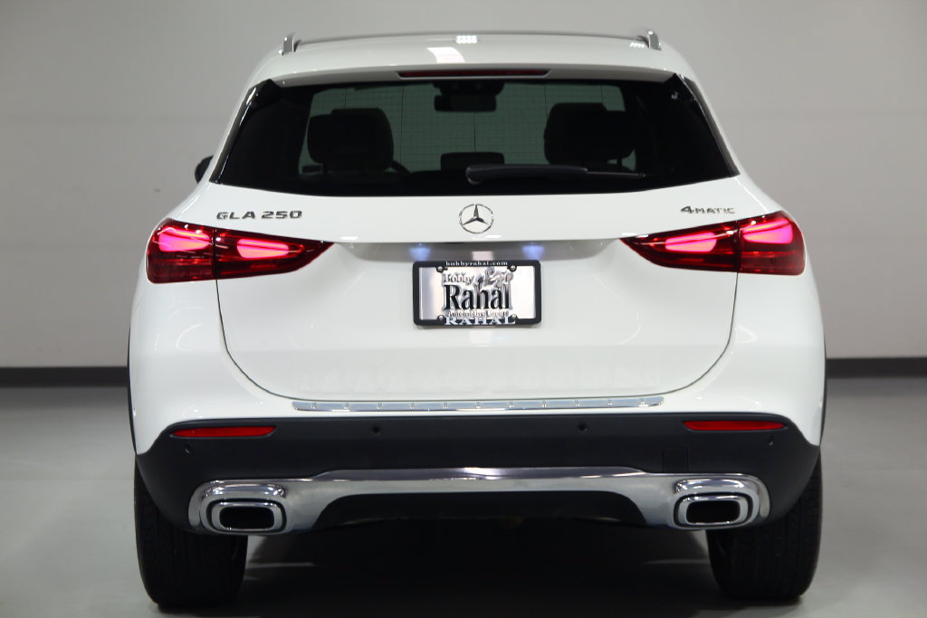 Certified 2024 Mercedes-Benz GLA 250 4MATIC image 3