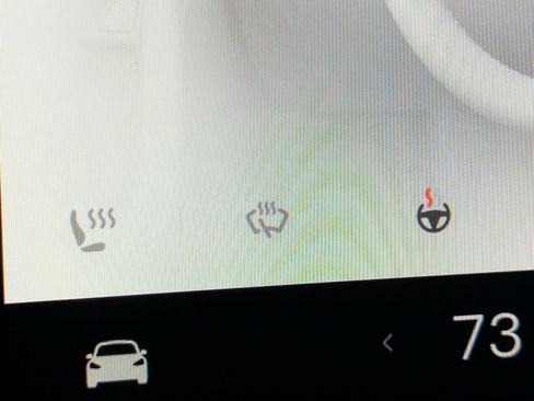 Used 2023 Tesla Model Y Long Range image 19