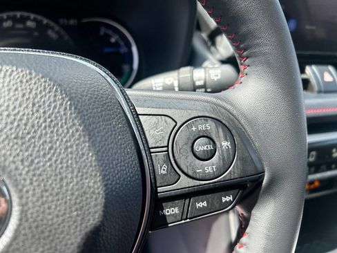 Used 2025 Toyota RAV4 SE AWD/4WD image 27