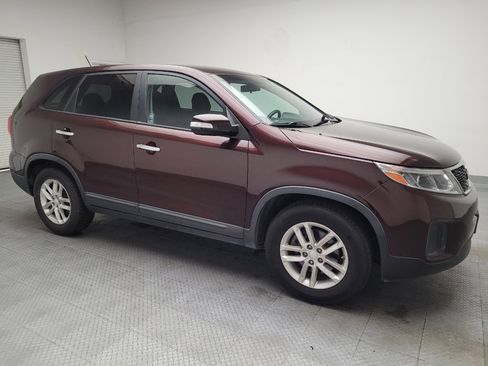 Used 2014 Kia Sorento LX FWD image 11