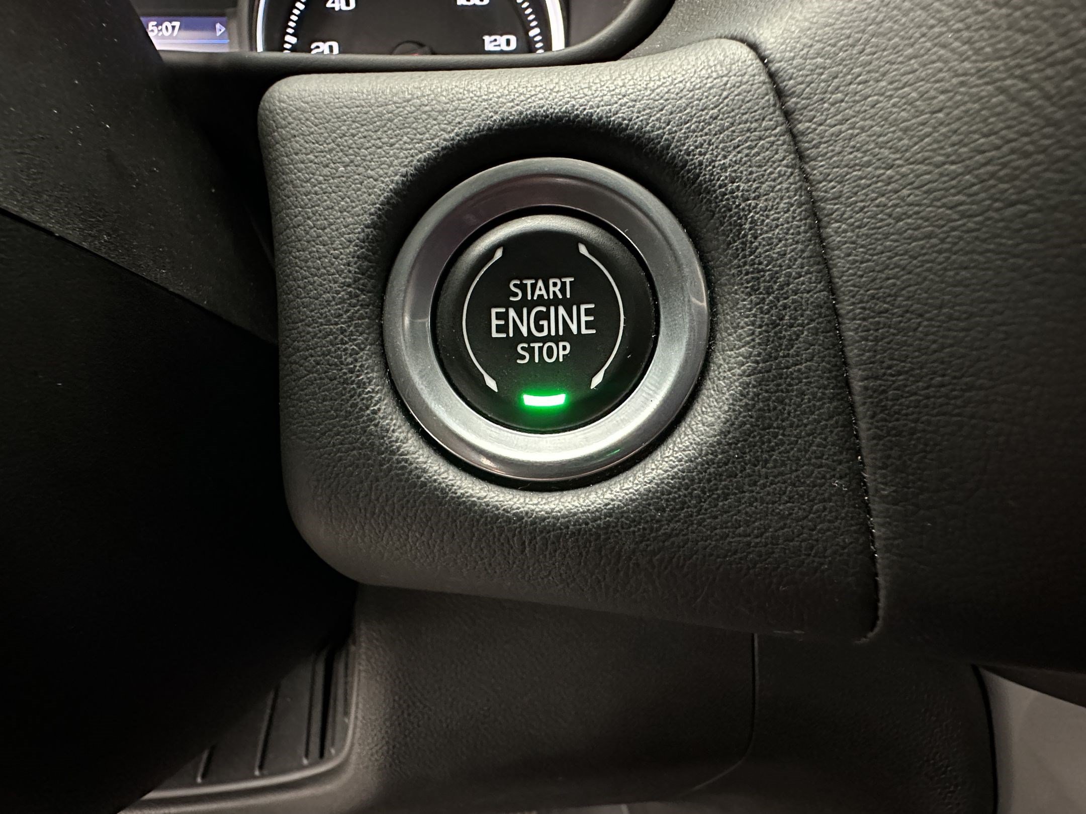 Certified 2021 Chevrolet Tahoe LT AWD/4WD image 17