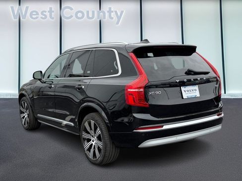 Certified 2022 Volvo XC90 T6 Inscription w/ Advanced Package AWD/4WD image 7
