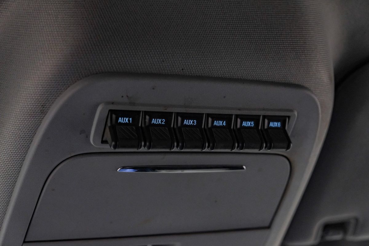 Used 2023 Ford F350 Lariat w/ FX4 Off-Road Package AWD/4WD image 23