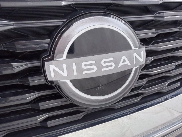 Used 2023 Nissan Rogue SV AWD/4WD image 11