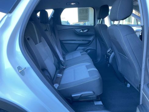 Used 2025 Chevrolet Blazer LT image 27