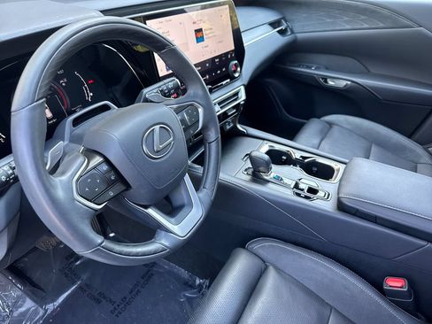 Used 2023 Lexus RX 350 FWD w/ Accessory Package (Z1) image 11