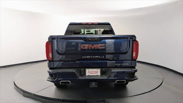 Used 2021 GMC Sierra 1500 Denali w/ Denali Ultimate Package AWD/4WD image 7