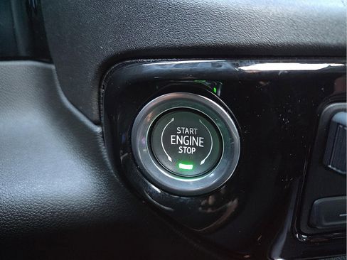 Used 2022 Chevrolet Silverado 1500 High Country w/ High Country Premium Package image 20