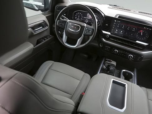 Used 2022 GMC Sierra 1500 SLT RWD image 27