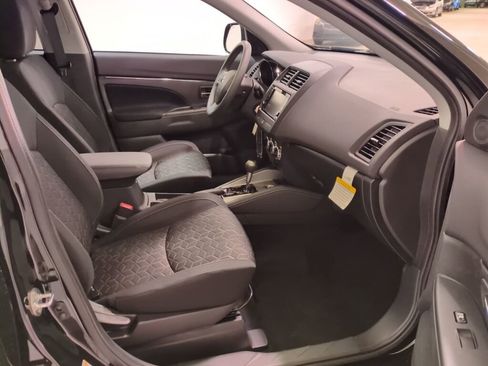 New 2025 Mitsubishi Outlander Sport ES image 10