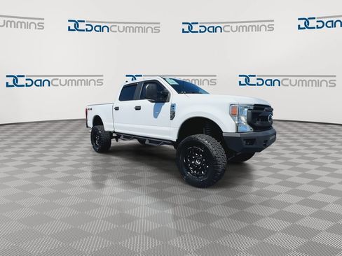 Used 2021 Ford F250 XL w/ Power Equipment Group AWD/4WD image 3