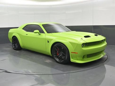Used 2023 Dodge Challenger SRT Hellcat RWD image 1