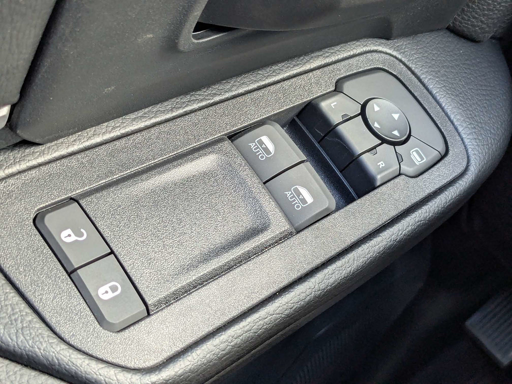 New 2026 RAM 5500 Tradesman AWD/4WD image 22