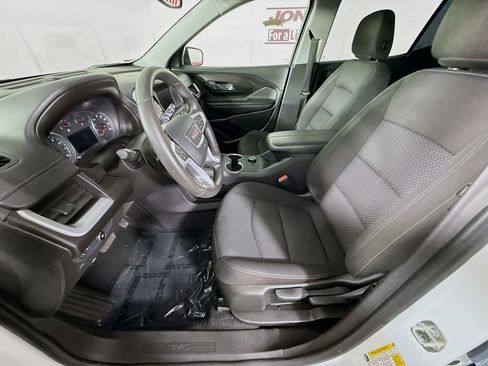 Used 2024 GMC Terrain SLE AWD/4WD image 23