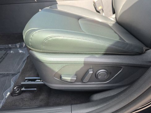 New 2026 Kia Sportage SX image 30