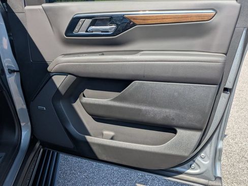 New 2026 Chevrolet Tahoe High Country AWD/4WD image 40