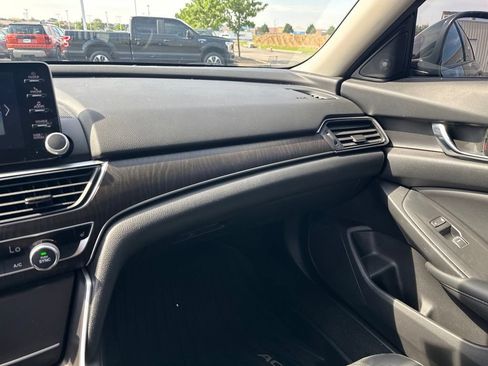 Certified 2021 Honda Accord EX-L image 26