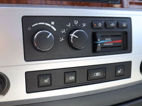 Used 2007 Dodge Ram 2500 Truck Laramie AWD/4WD image 16