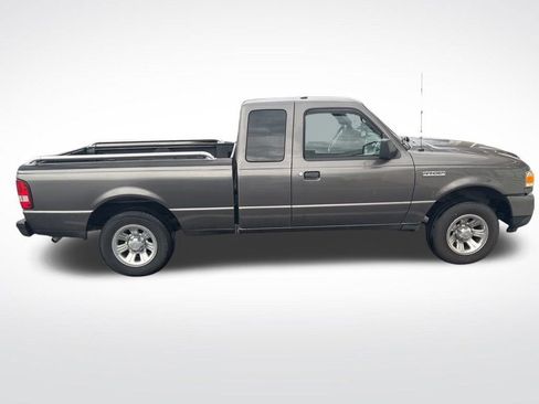 Used 2011 Ford Ranger XLT image 2