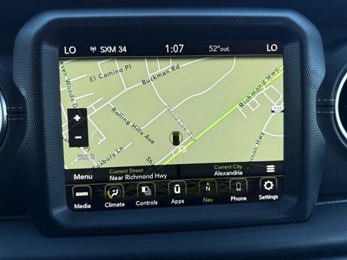 Used 2023 Jeep Wrangler Sahara AWD/4WD image 20