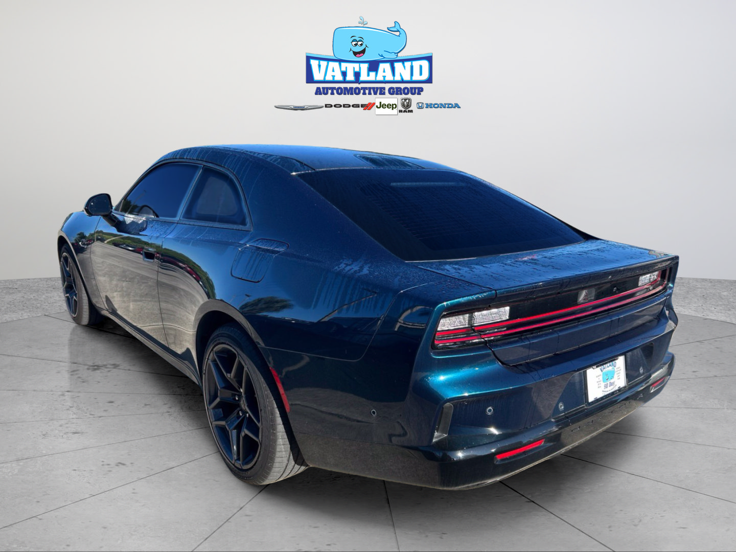 Used 2024 Dodge Charger Daytona R/T w/ Plus Group AWD/4WD image 3