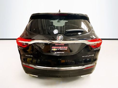 Used 2018 Buick Enclave Essence FWD image 7