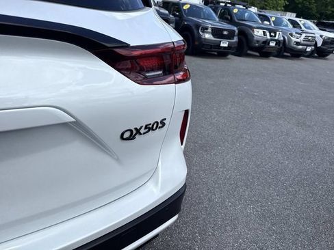 Used 2023 INFINITI QX50 Sport AWD/4WD image 7