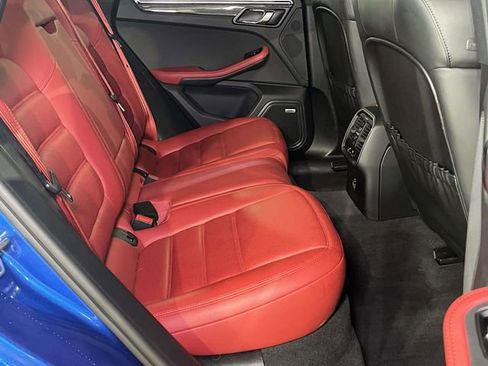 Certified 2021 Porsche Macan GTS AWD/4WD image 22