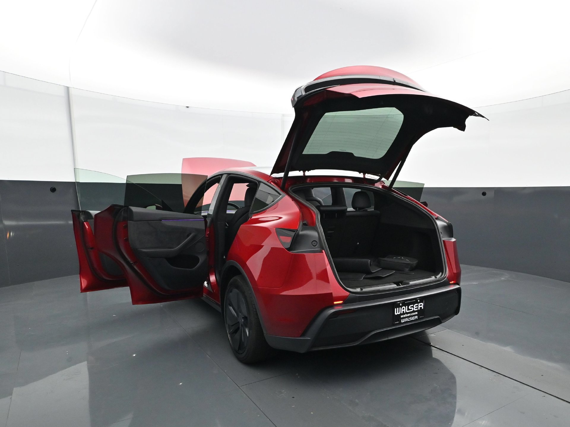 Used 2026 Tesla Model Y AWD image 31