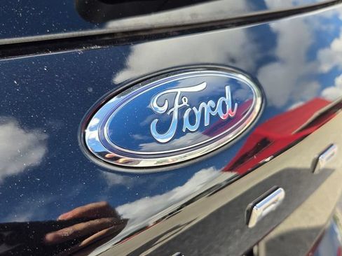 Used 2023 Ford Escape ST-Line w/ Tech Pack #1 FWD image 14