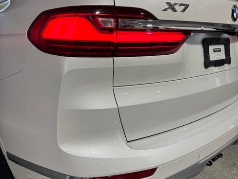 Used 2019 BMW X7 xDrive40i w/ Premium Package AWD/4WD image 8