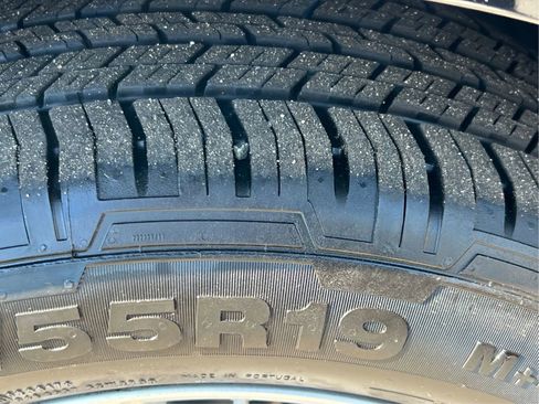 Used 2019 Jaguar F-PACE Prestige AWD/4WD image 32