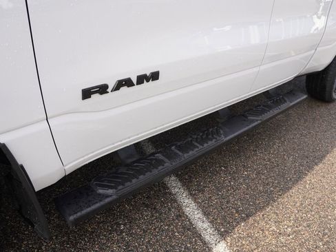 Used 2023 RAM 1500 Big Horn AWD/4WD image 14