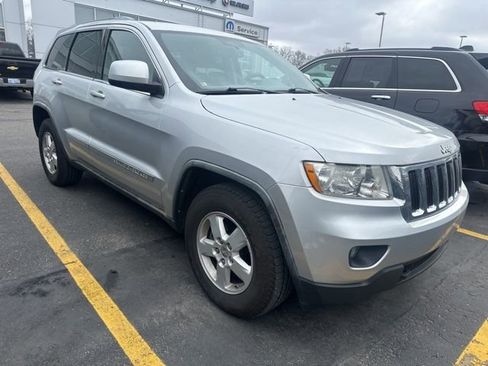 Used 2011 Jeep Grand Cherokee Laredo w/ Security & Convenience Group image 1